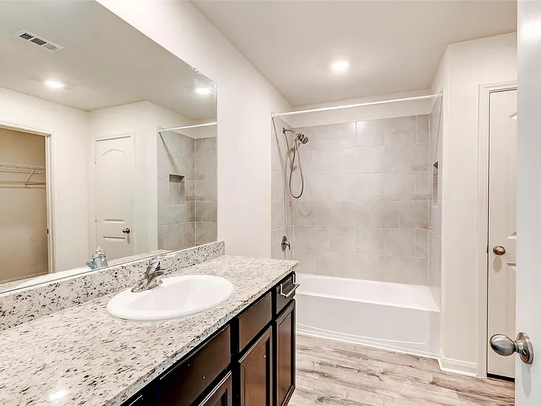18744 Speculator Ln — Photo 20