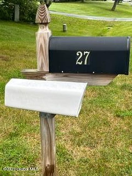 3rd image of 27 Suncrest Drive