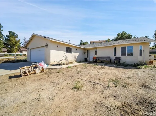 28118 East Dr, Canyon Lake, CA 92587