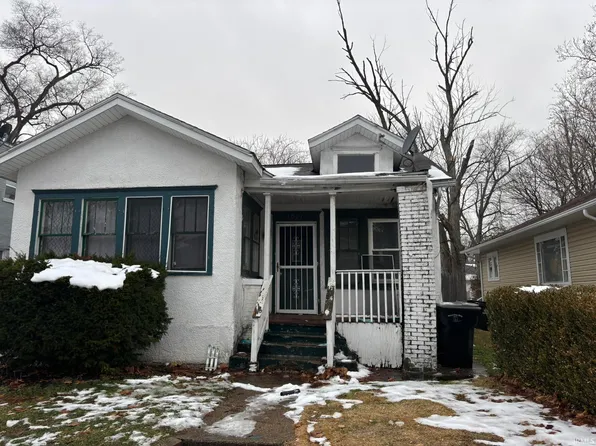1021 Obrien St, South Bend, IN 46628