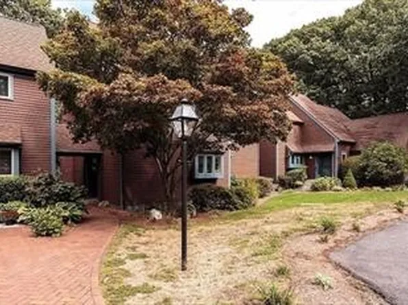 7 Bradley Ln #7, Westford, MA 01886