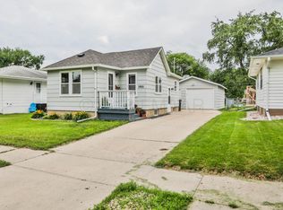 1901 6th Ave S, Fargo, ND 58103