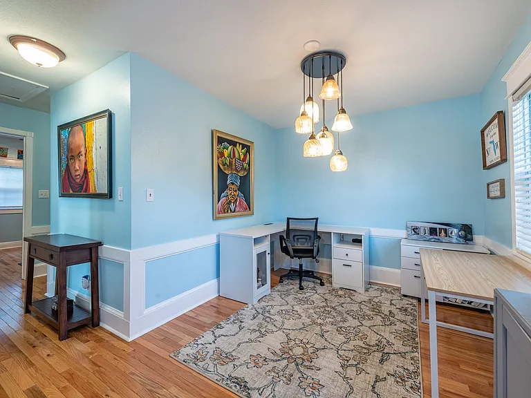 5905 N Eustace Ave — Photo 9