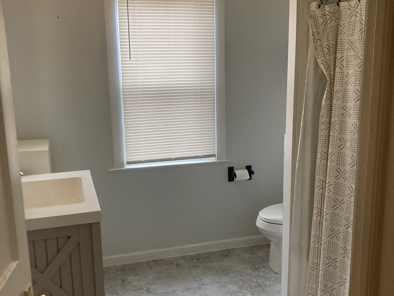 722 Ashland Ave — Photo 4
