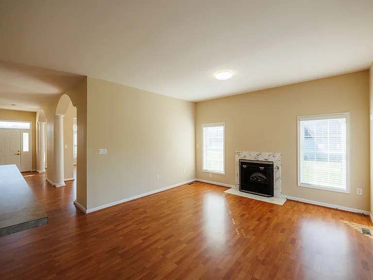 74 Macel Dr — Photo 5