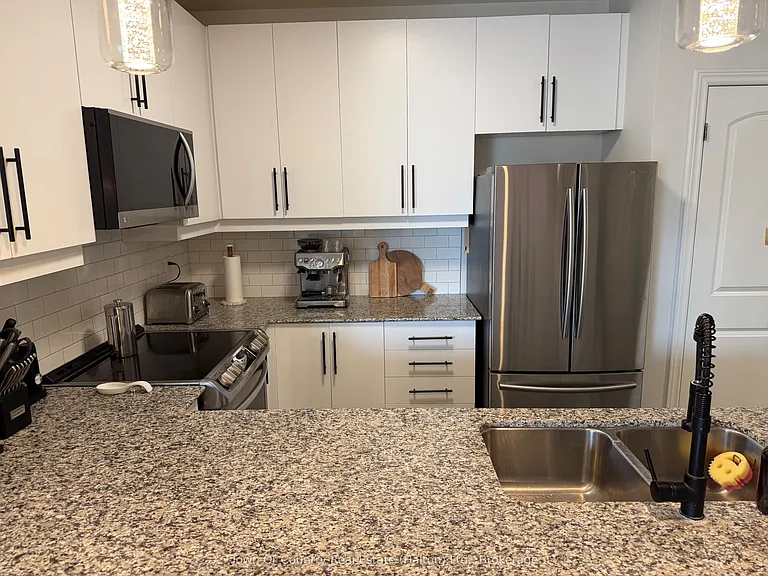 383 Main St E #310 — Photo 6