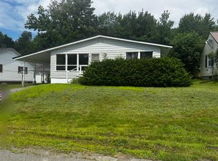 35 Winter St, Millinocket, ME 04462
