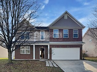 9715 Lomax Dr, Avon, IN