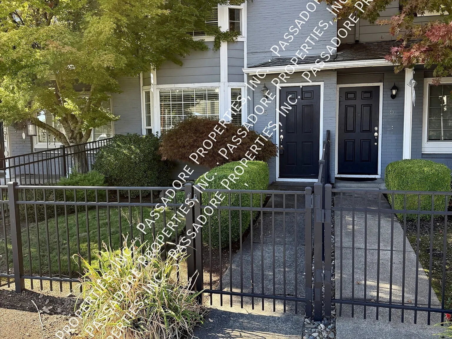 2 bed, 1.5 bath, 1088 sqft, $2,195 — Photo 2