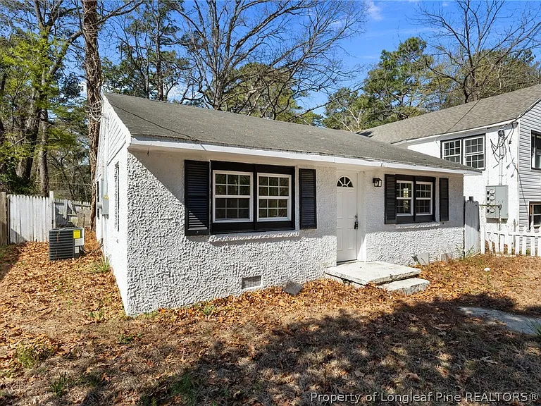 5109 Higgins St — Photo 24