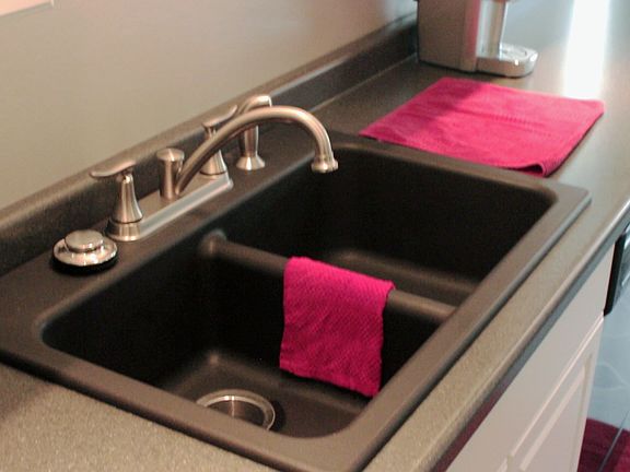 kitchen sink- upclose