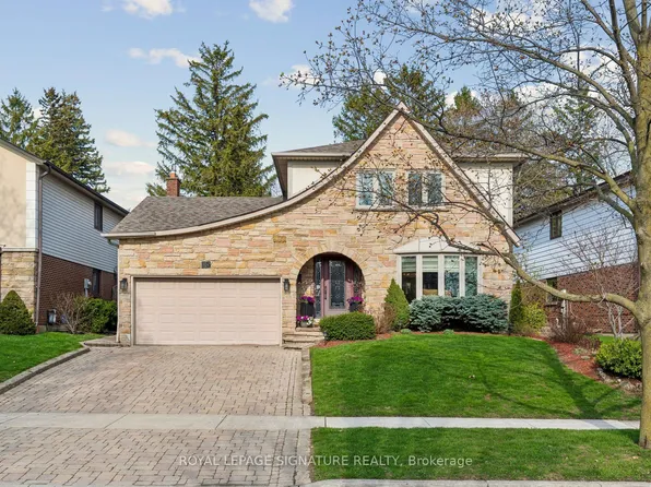 35 Ranchdale Cres, Toronto, ON M3A 2M1