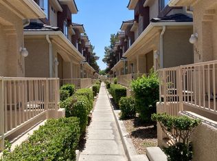 1350 Silver Sierra St, Las Vegas, NV 89128