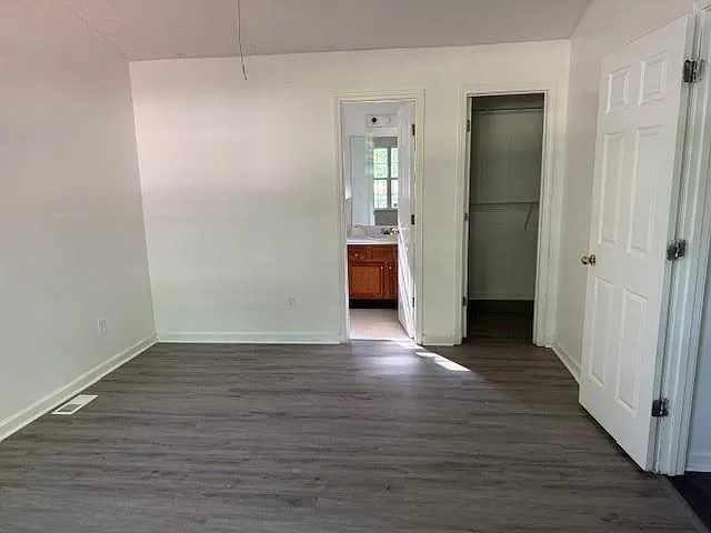 2196 Stenger Rd — Photo 10