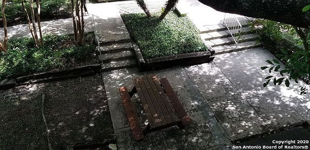 2nd image of 2300 Nacogdoches Rd APT 308B