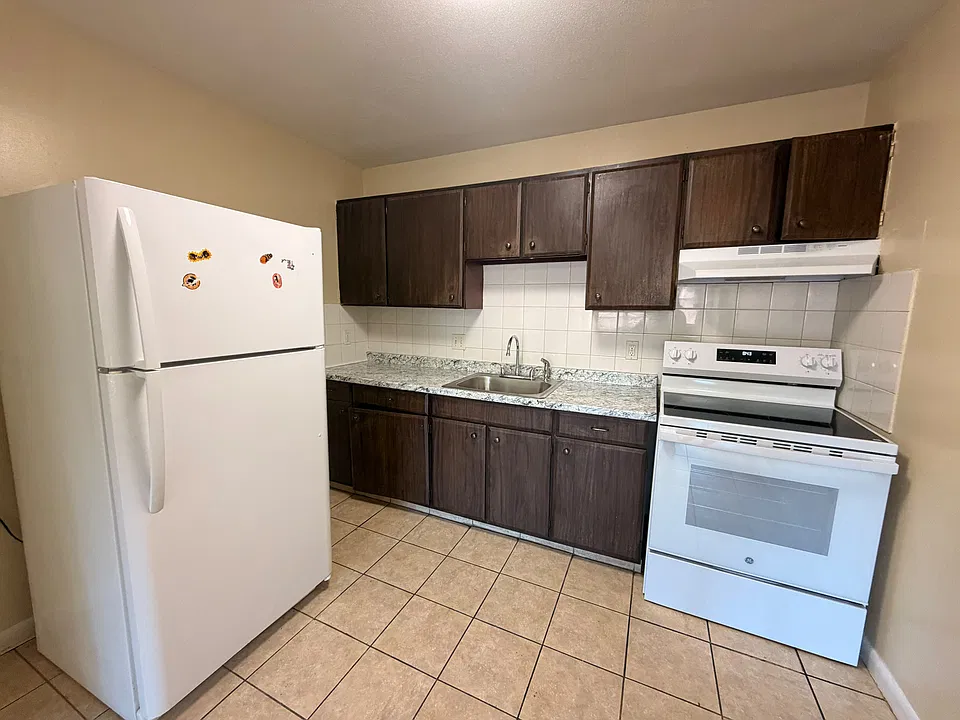 237 Forest Rd #9B