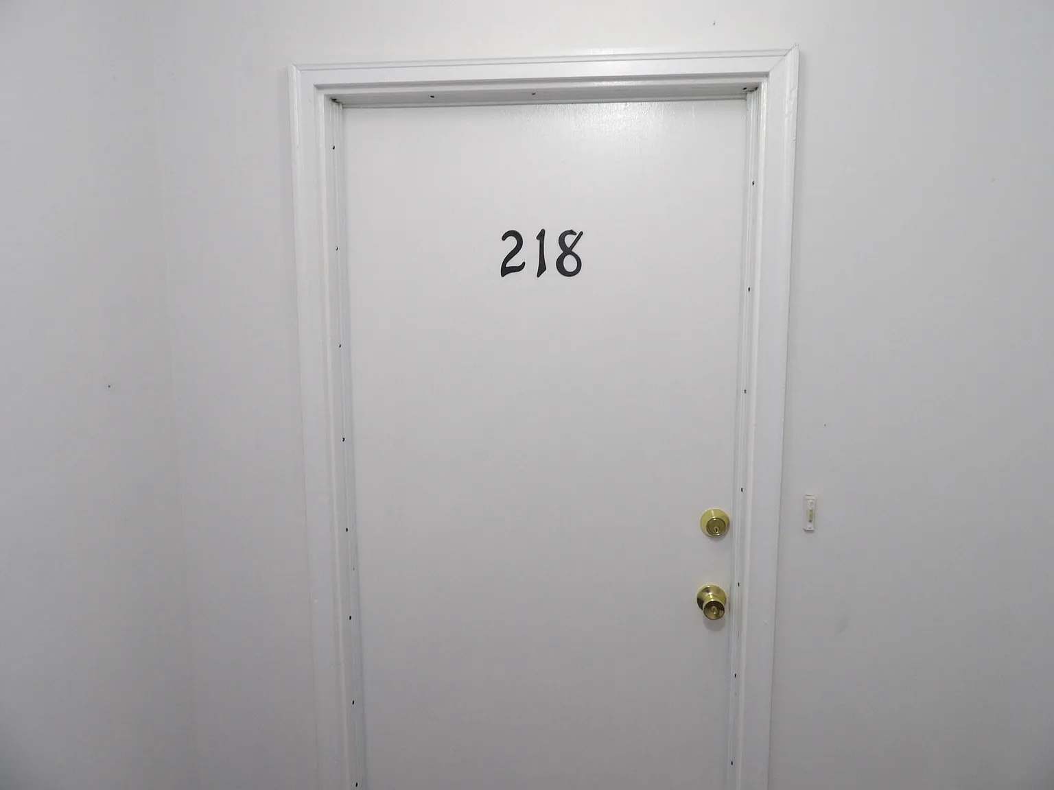 2 bed, 1.0 bath, 950 sqft, $975 — Photo 3