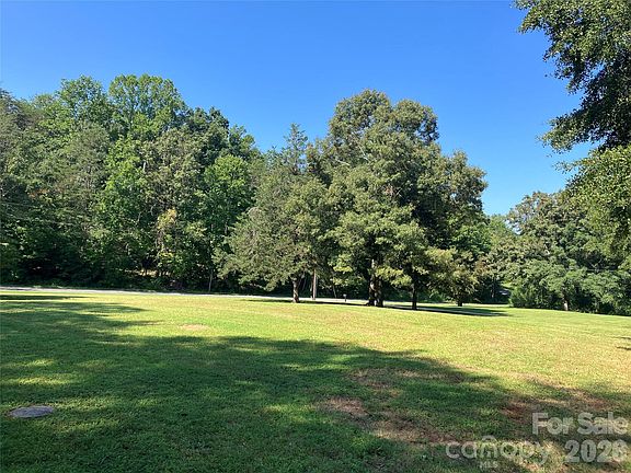 4th image of 745 Lake Davis Rd