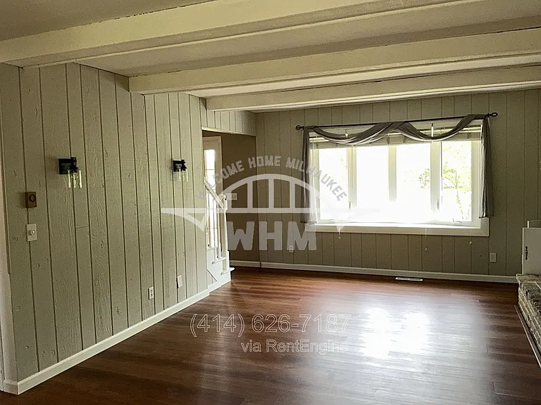 10128 Rolling Glen Dr — Photo 5