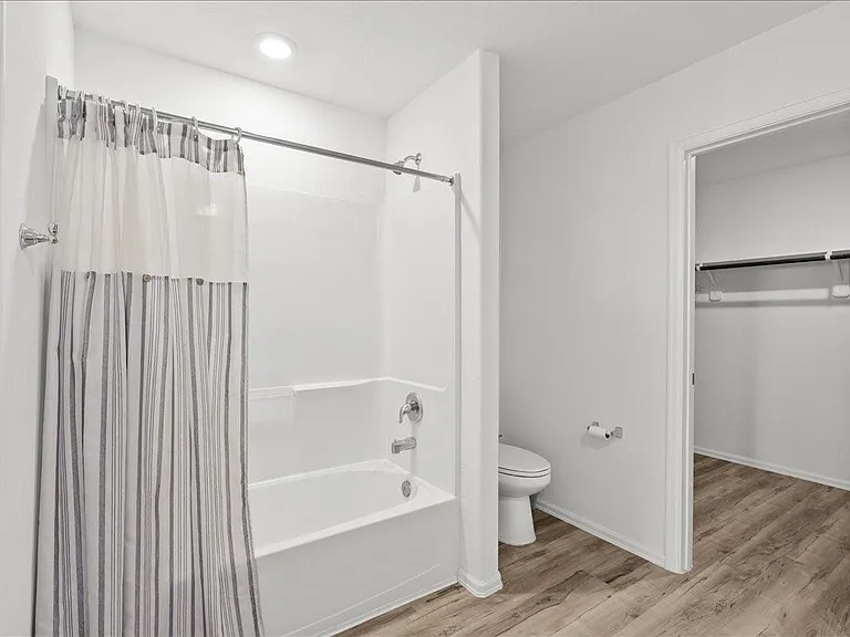 512 Maple Bend Ln — Photo 20