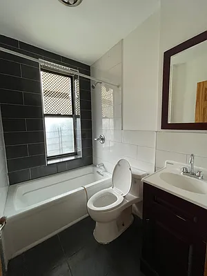 Rented by null | media 14