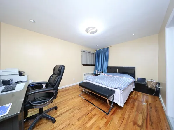 70-07 171st Street image 6 of 32