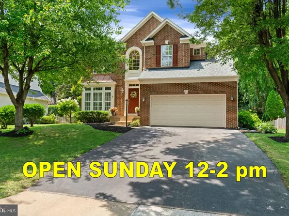 42702 Middle Ridge Pl, Ashburn, VA 20148
