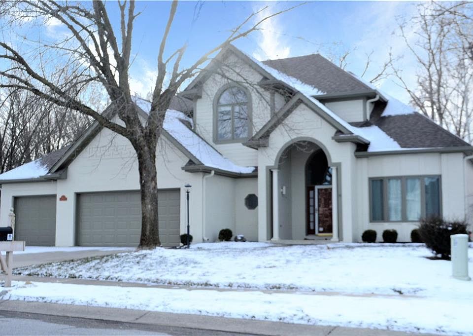 1st image of 6016 Margaux Ln