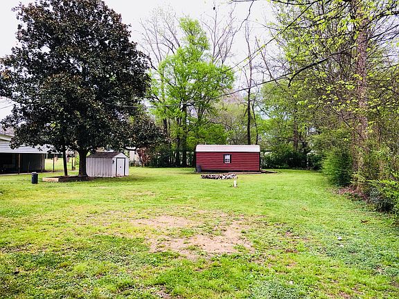 Backyard/ small storage shed
