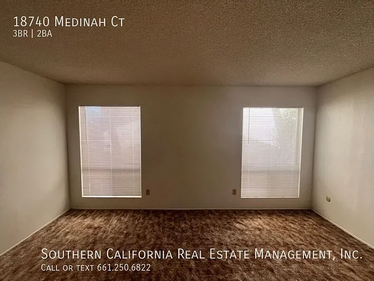 18740 Medinah Ct — Photo 13
