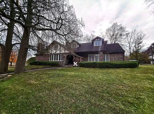 2100 Edina Blvd, Zion, IL 60099