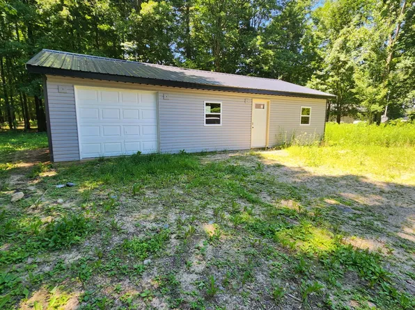 4830 Beech Dr, Lakeview, MI 48850