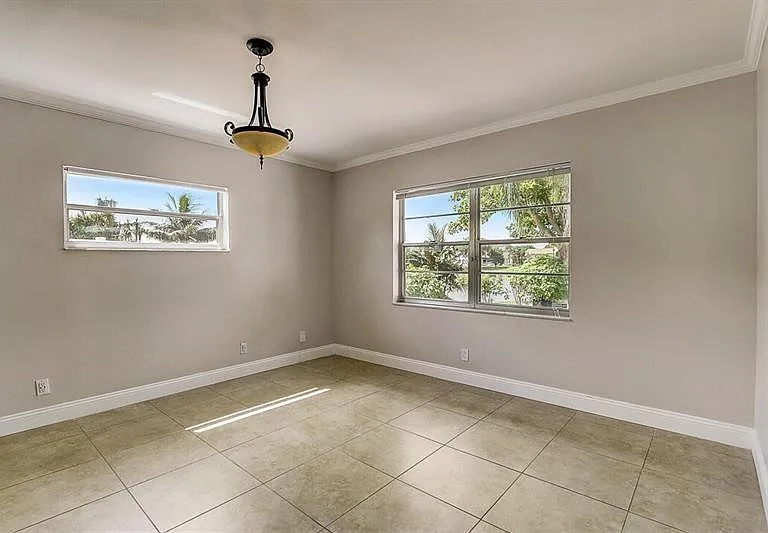 9387 Richmond Cir — Photo 11
