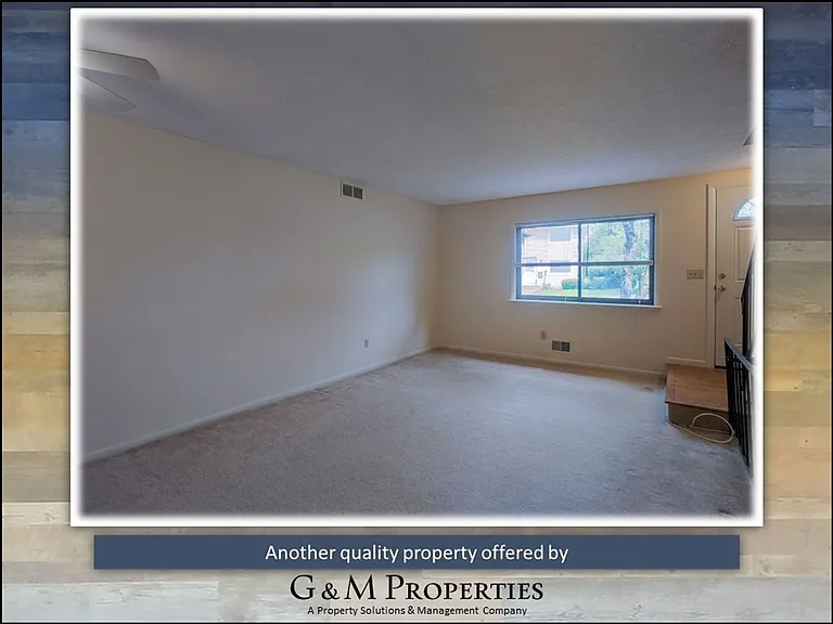 553 Eastbrooke Ln — Photo 4