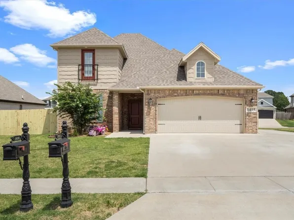 1415 Canal St, Lowell, AR 72745