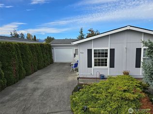 621 N 7th Ave, Sequim, WA