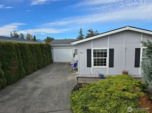 621 N 7th Avenue, Sequim, WA 98382