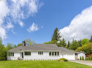 7925 SW Parrway Dr, Portland, OR 97225