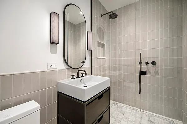 Rented by Sotheby's International Realty | media 39