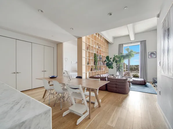 160 Imlay Street 3D6 image 1 of 13