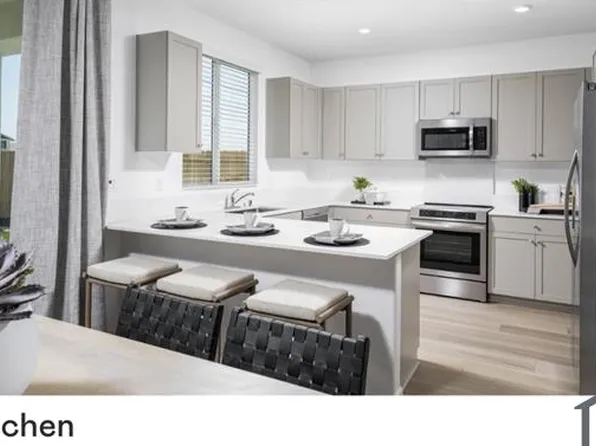 8380 Sinesky Way, Elk Grove, CA 95757