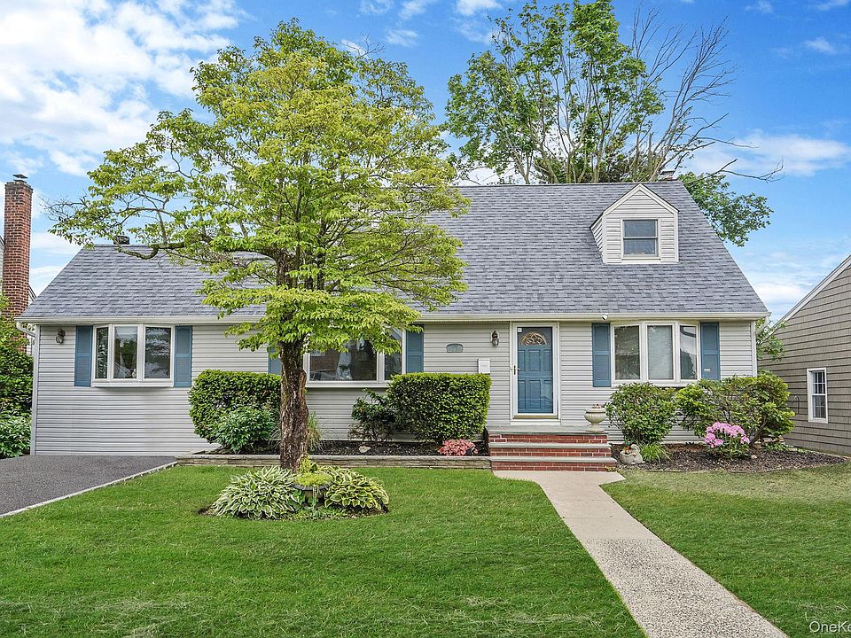 1st image of 27 Amby Avenue