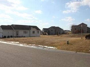 3808 Meadowview Way, Saint Bonifacius, MN 55375