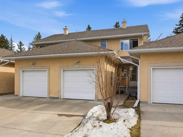 55 N Cedarview Mews SW, Calgary, AB T2W 6H8