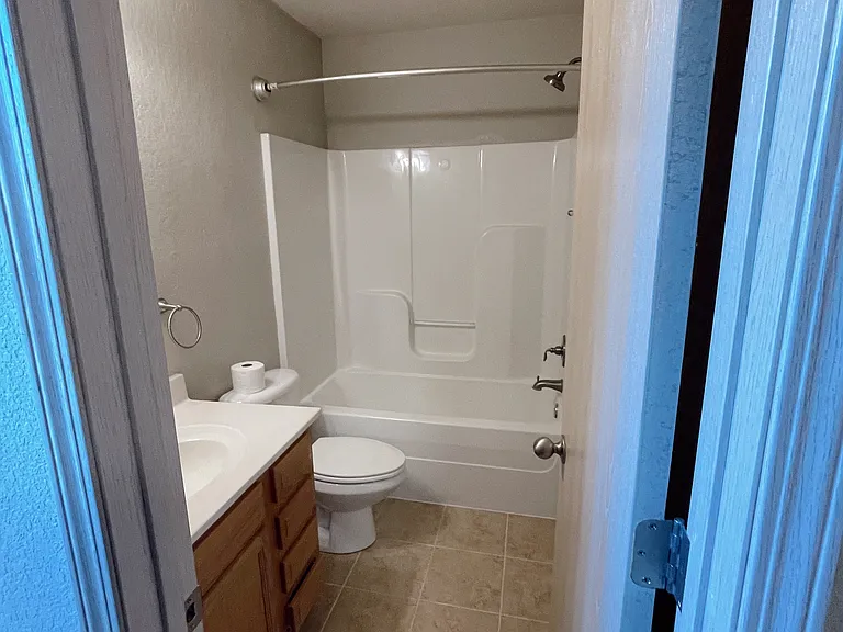 4498 W Bungalow St — Photo 15
