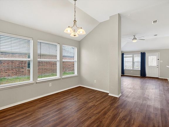 5th image of 2115 Rose May Dr