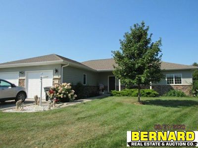 527 Terra Oaks Dr, Nebraska City, NE, 68410