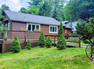 13 Village Garden Ln, Wurtsboro, NY 12790