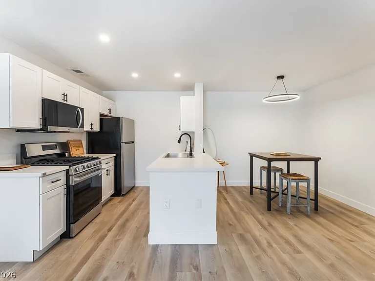 2200 Fort Apache Rd #1013 — Photo 2