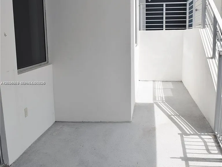 3339 Virginia St #207 — Photo 23